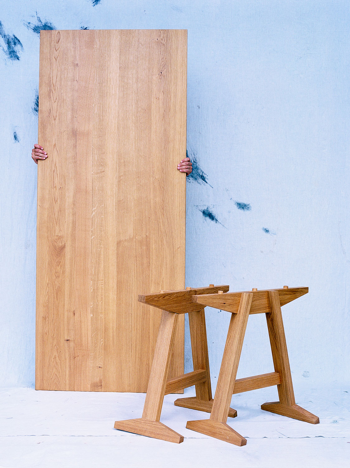 Esstisch Becco, Eiche massiv (Massivholz), 220 × 90 cm, hergestellt in Winterthur